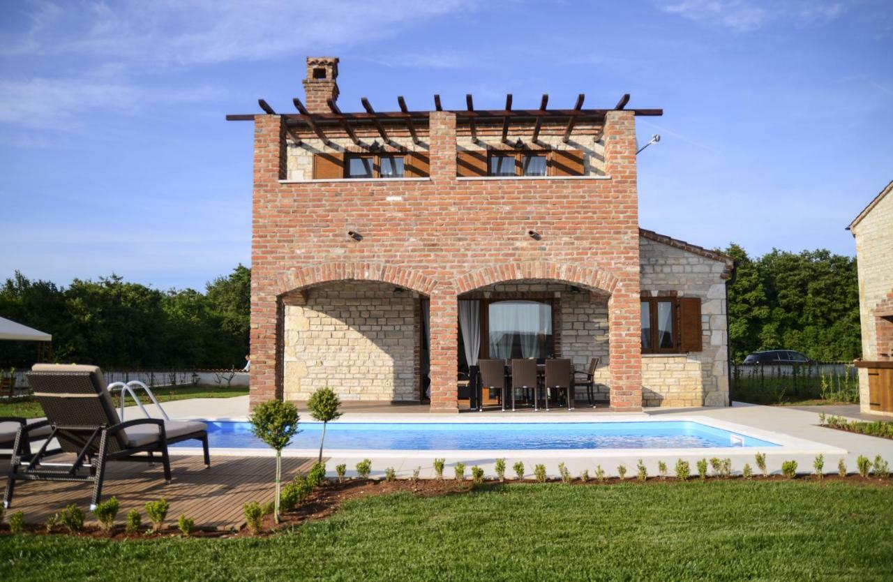 Villa Harmony In Paradise Svetvincenat Bagian luar foto