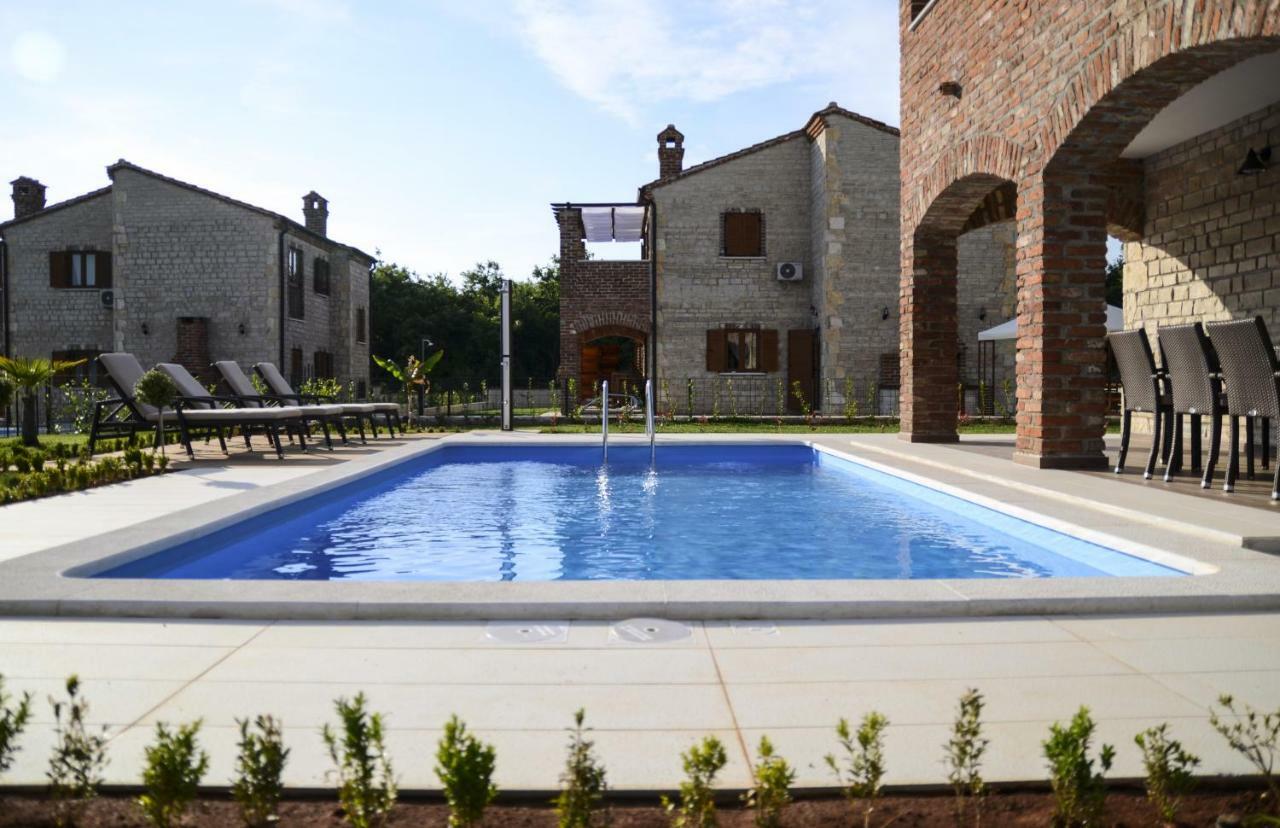 Villa Harmony In Paradise Svetvincenat Bagian luar foto