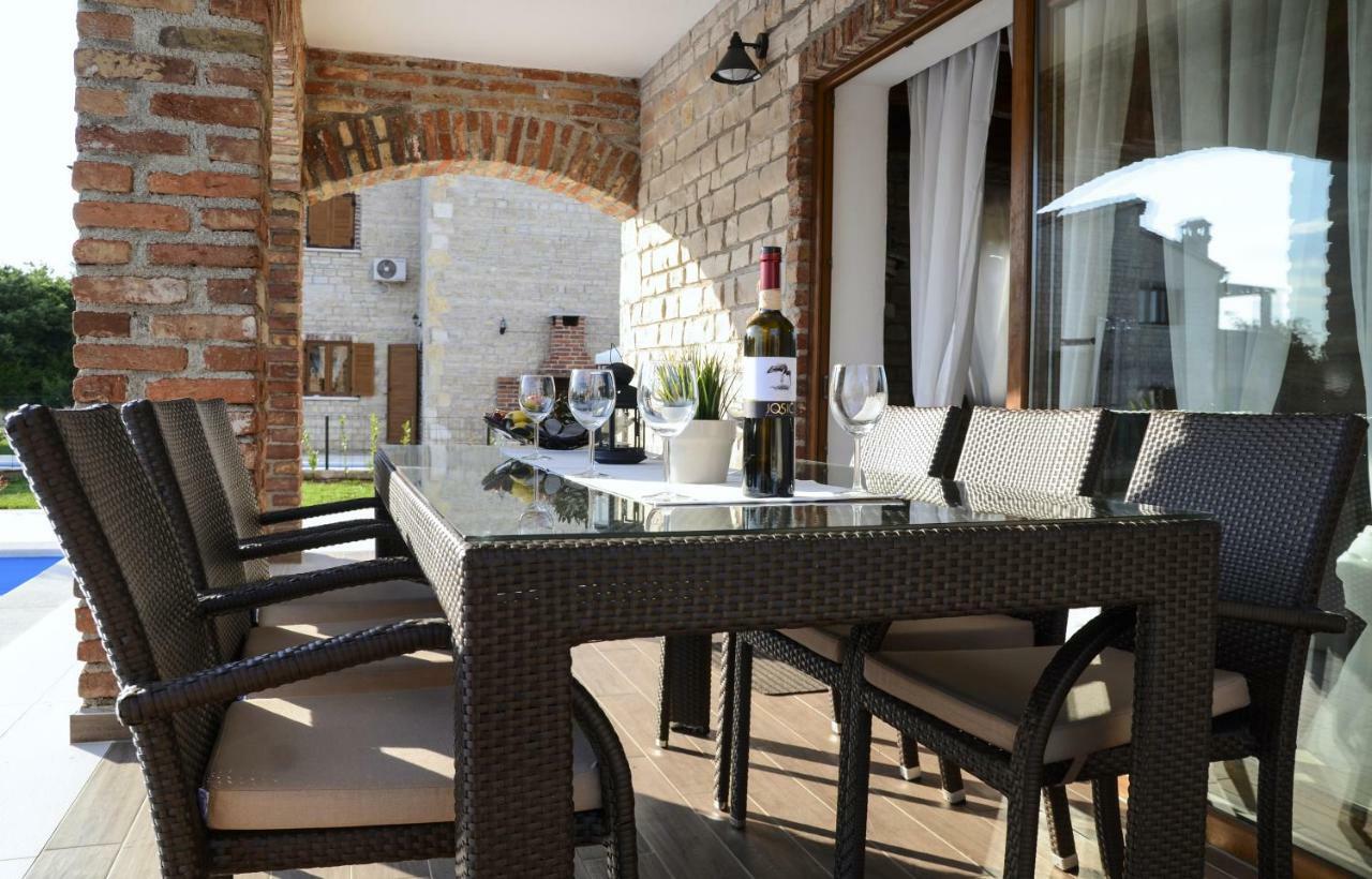 Villa Harmony In Paradise Svetvincenat Bagian luar foto