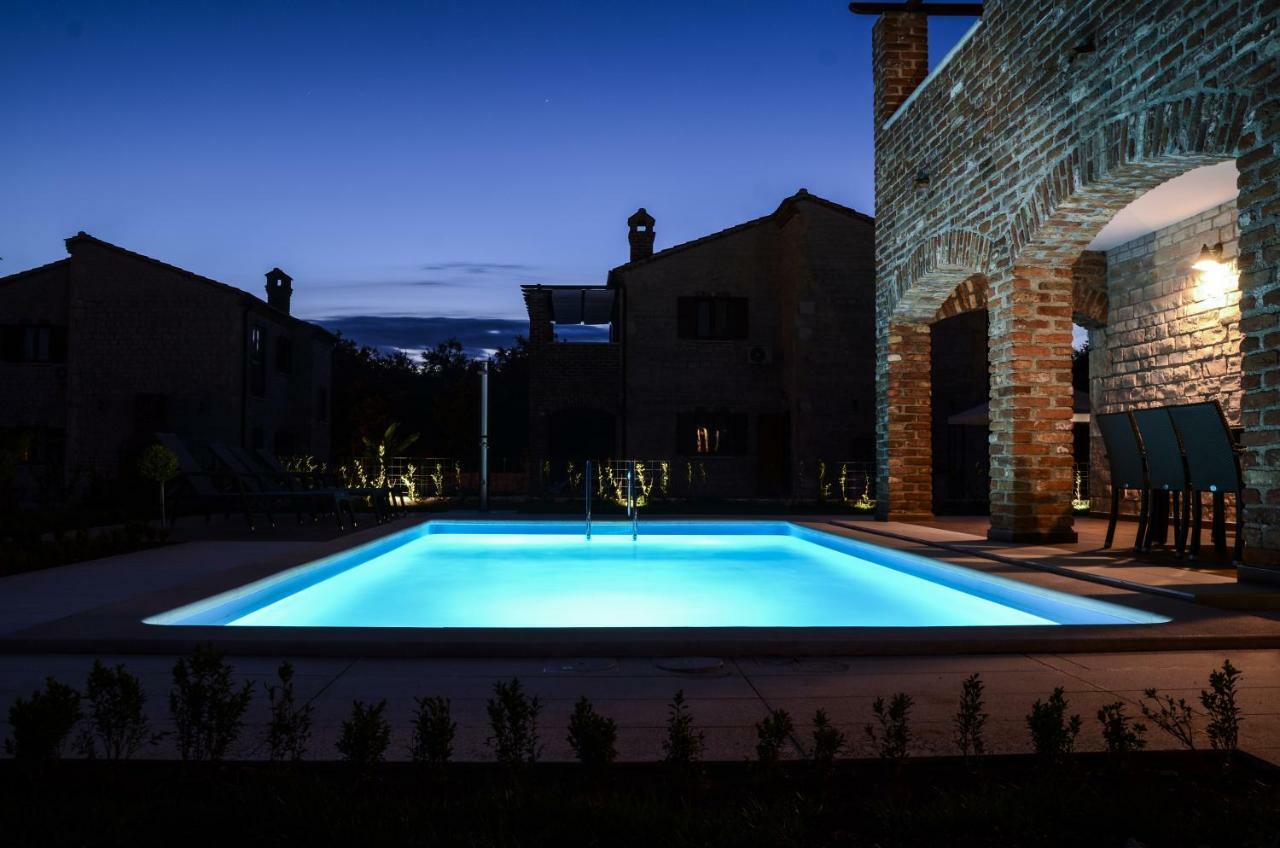 Villa Harmony In Paradise Svetvincenat Bagian luar foto